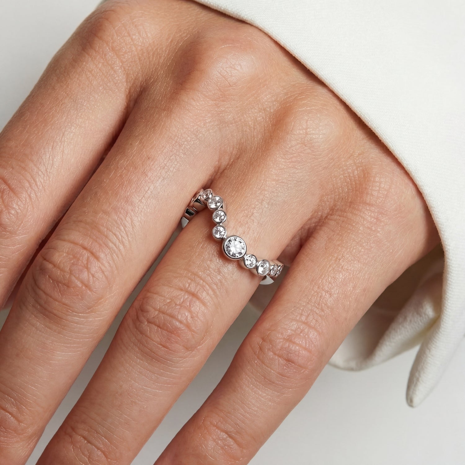 925 Sterling silver | Vit | 60, 925 Sterling silver | Vit | 58, 925 Sterling silver | Vit | 56, 925 Sterling silver | Vit | 54, 925 Sterling silver | Vit | 52, 925 Sterling silver | Vit | 50